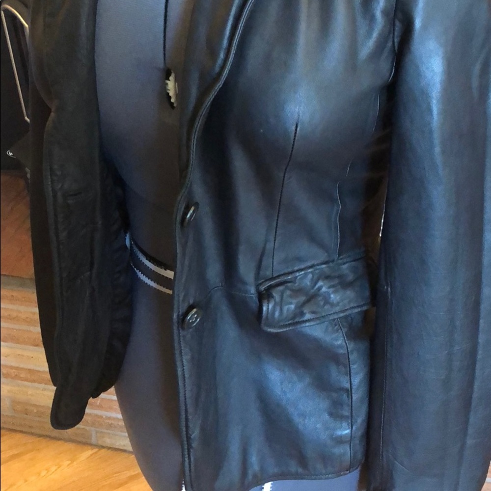 Banana Republic 100% Genuine Leather Jacket ✨ - Picture 4 of 6